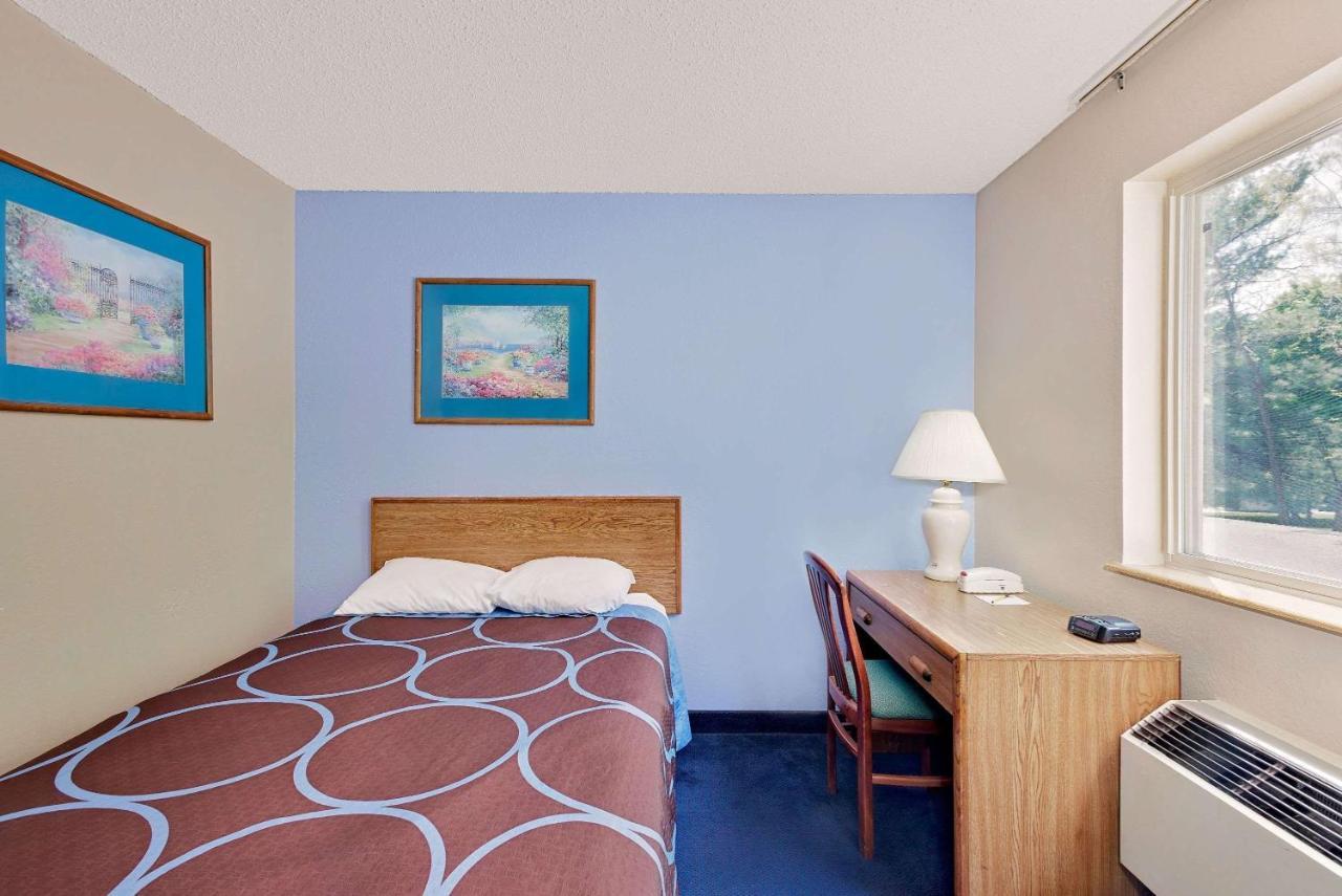 Мотель Super 8 By Wyndham Newburgh/West Point Stewart Intl Airport Экстерьер фото